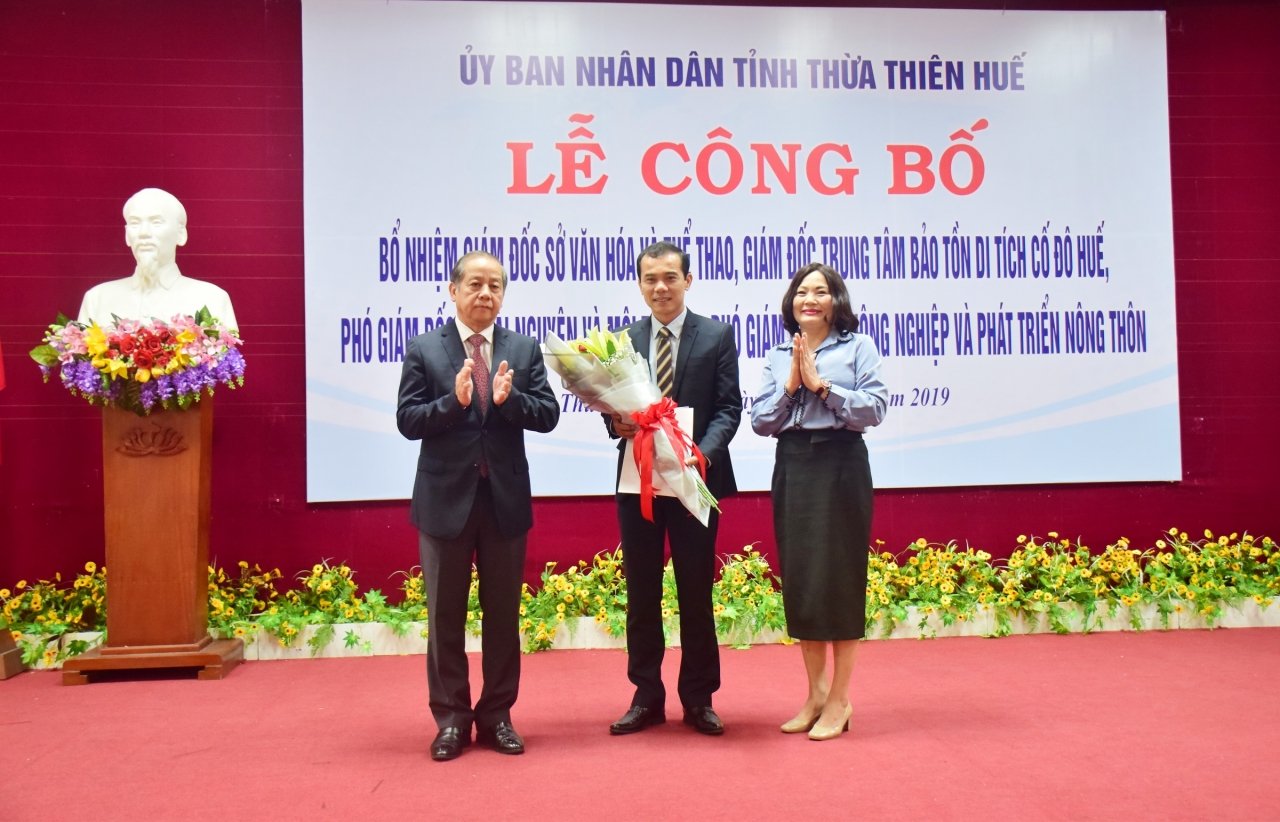 thua-thien-hue-cong-bo-bo-nhiem-lanh-dao-nhieu-co-quan-don-vi