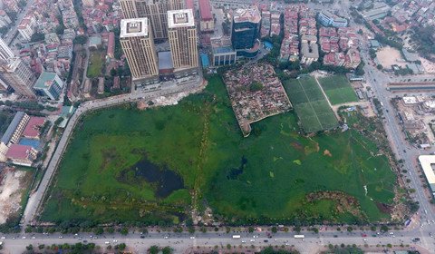 Xin xén công viên Cầu Giấy để làm bãi đỗ xe, nhà hàng tiệc cưới
