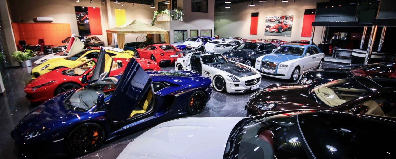 bugatti-mua-sieu-xe-de-khoe-la-chinh