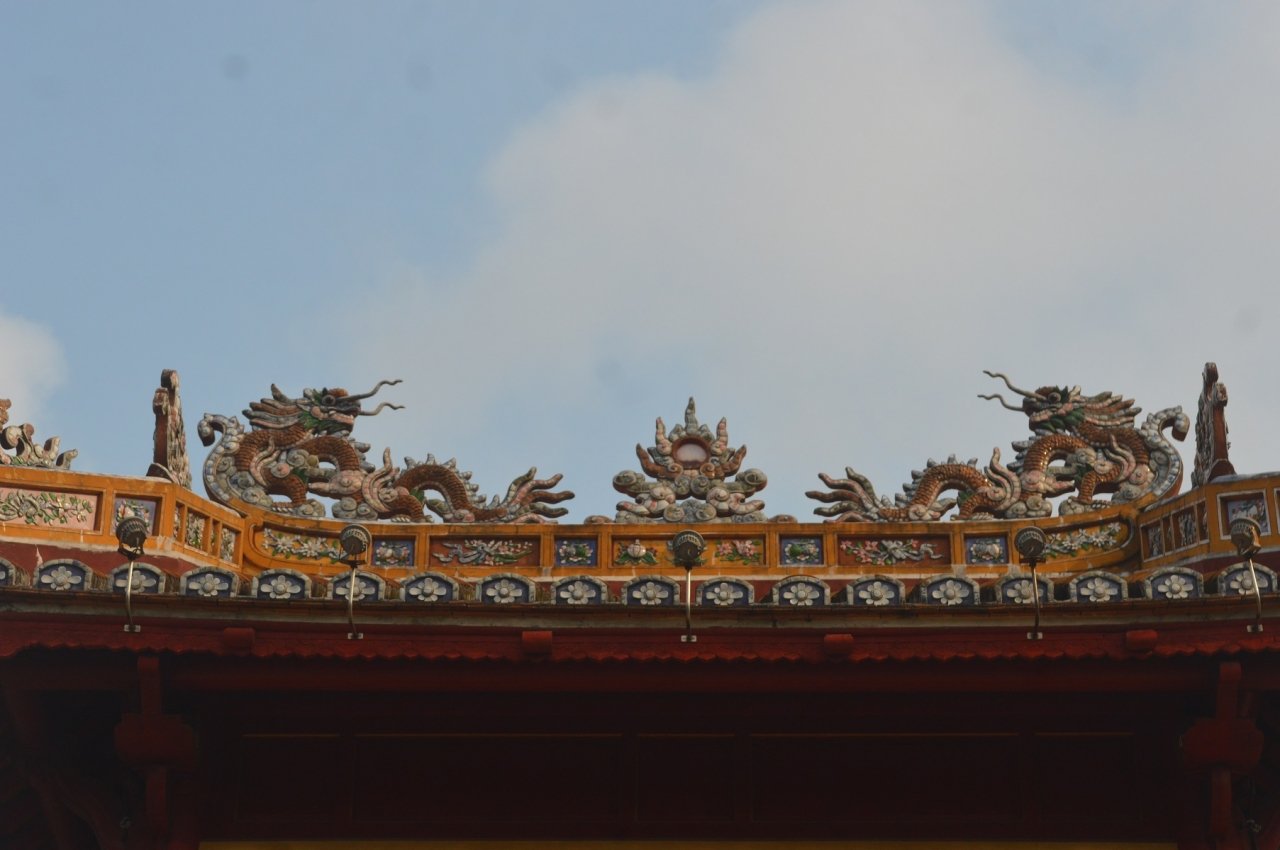 cong-trinh-in-tren-to-tien-50-ngan-dong-nam-o-dau