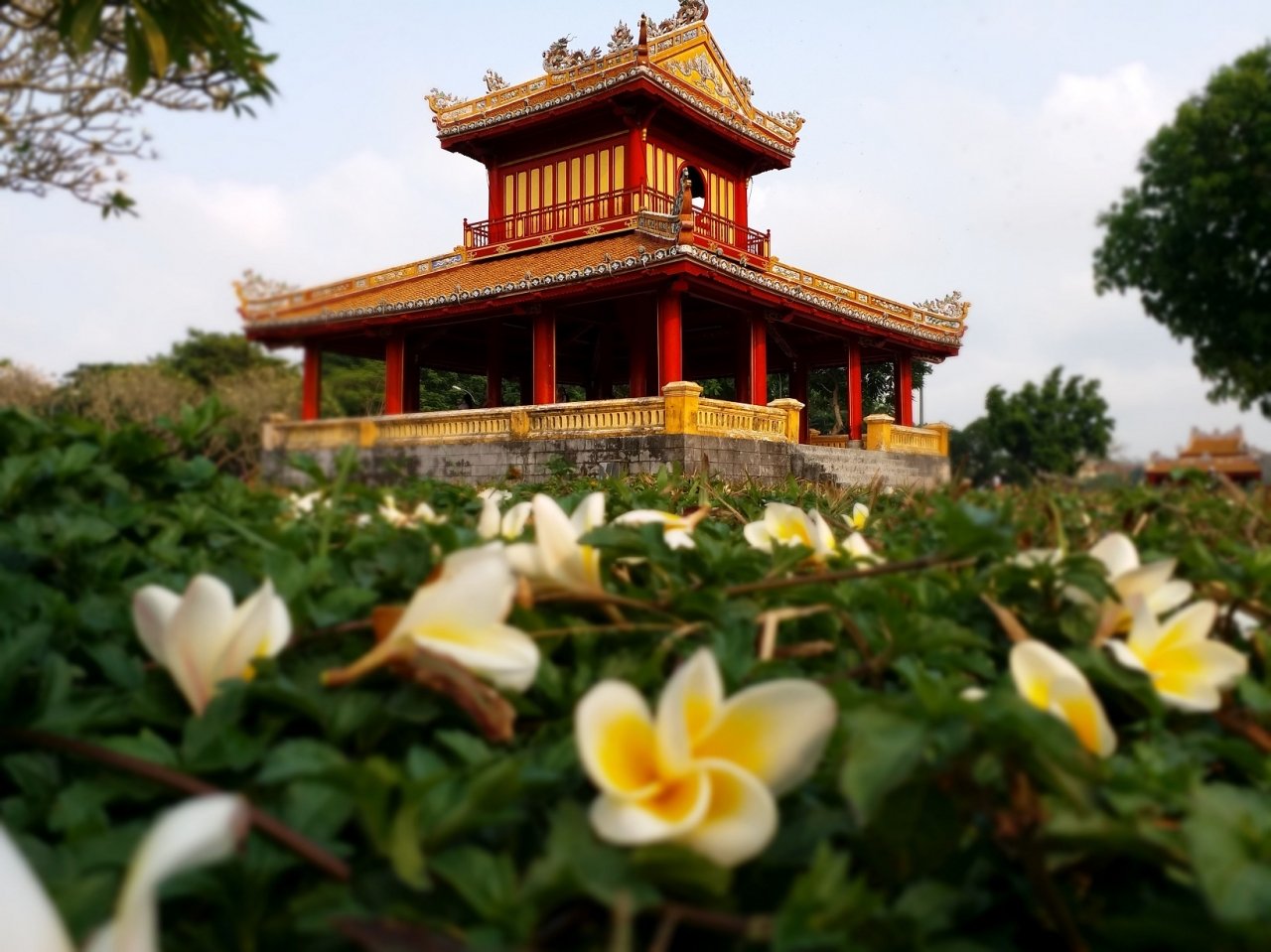cong-trinh-in-tren-to-tien-50-ngan-dong-nam-o-dau