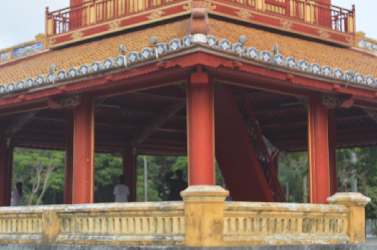 cong-trinh-in-tren-to-tien-50-ngan-dong-nam-o-dau