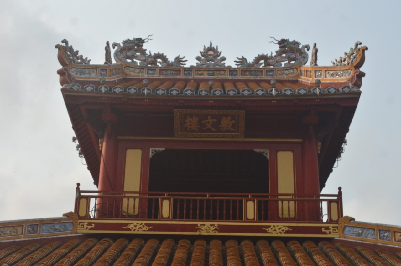 cong-trinh-in-tren-to-tien-50-ngan-dong-nam-o-dau