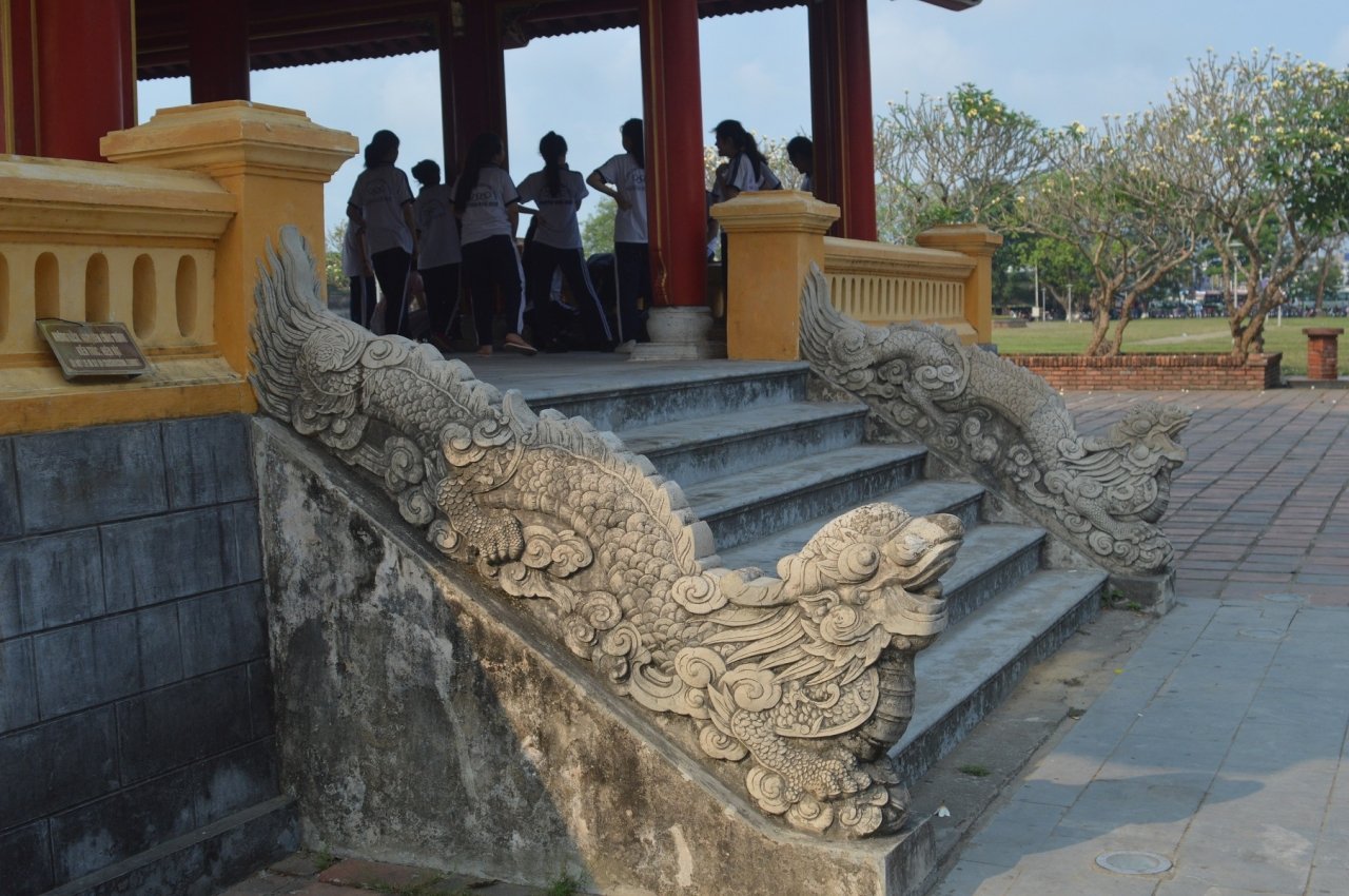 cong-trinh-in-tren-to-tien-50-ngan-dong-nam-o-dau