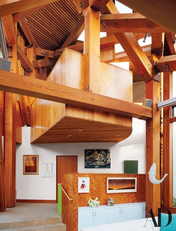 kham-pha-ngoi-nha-trong-mo-cua-frank-gehry-kien-truc-su-loi-lac-duong-thoi-nguoi-my