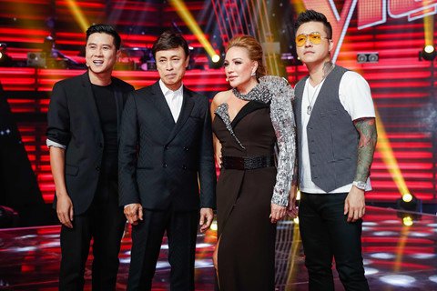 Danh ca Tuấn Ngọc, Thanh Hà căng thẳng ở hậu trường ghi hình The Voice