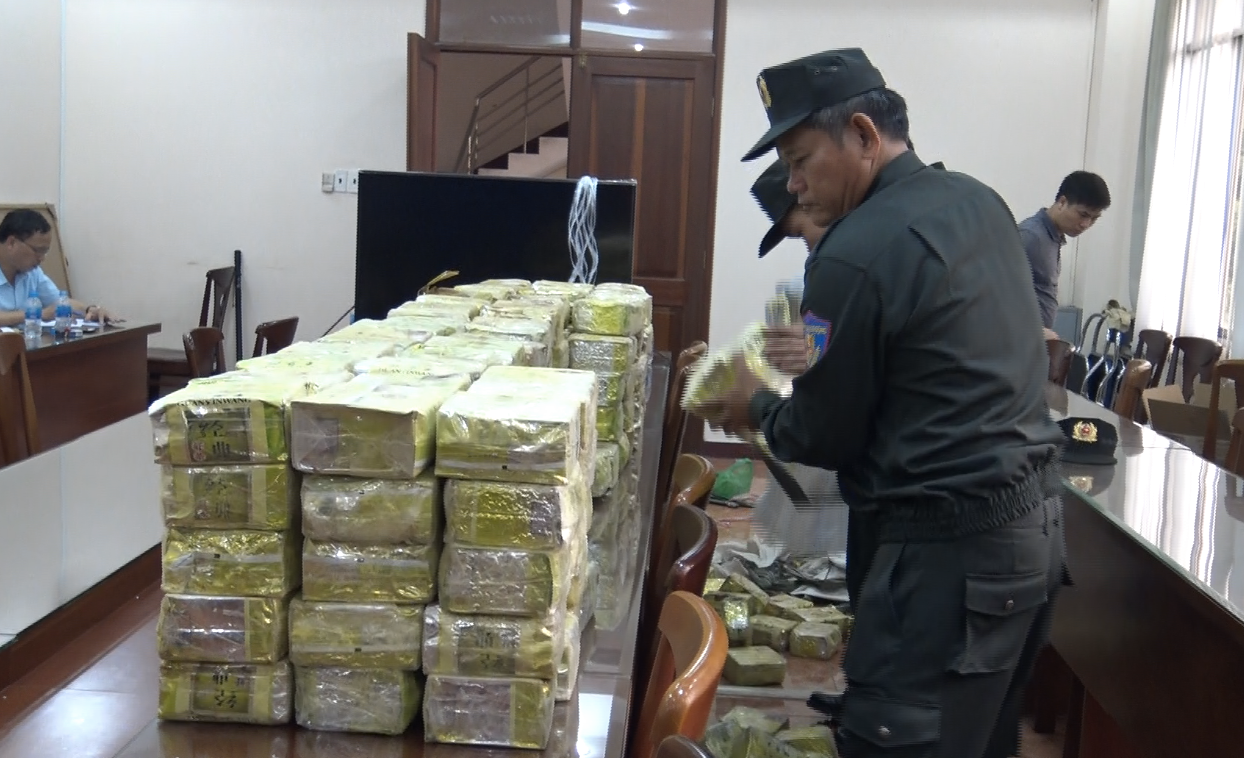 300kg-ma-tuy-xuyen-quoc-gia-vua-bi-triet-pha-duoc-tuon-vao-tp-hcm-nhu-the-nao
