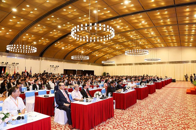 bds-ung-dung-cong-nghe-40-cua-sunshine-group-xuat-hien-an-tuong-tai-hoi-nghi-quoc-te-irec-2018