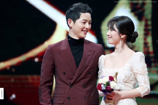 dong-thai-moi-cua-nu-dien-vien-duoc-cho-la-nguoi-thu-ba-xen-vao-cuoc-hon-nhan-cua-song-joong-ki-va-song-hye-kyo