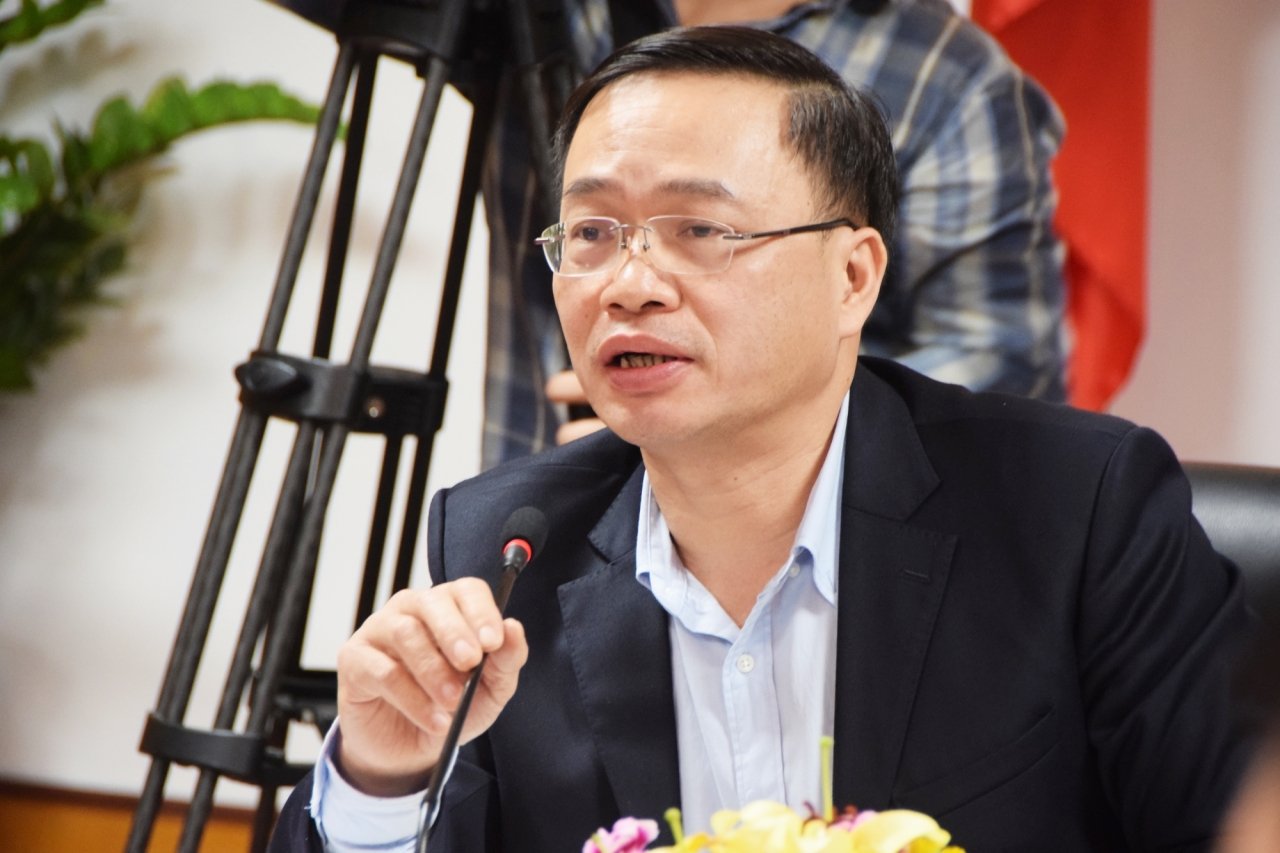 tang-gia-dien-doc-quyen-thi-nguoi-dan-phai-chiu-thoi