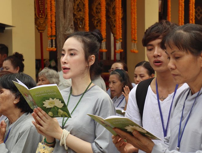 sao-viet-hom-nay