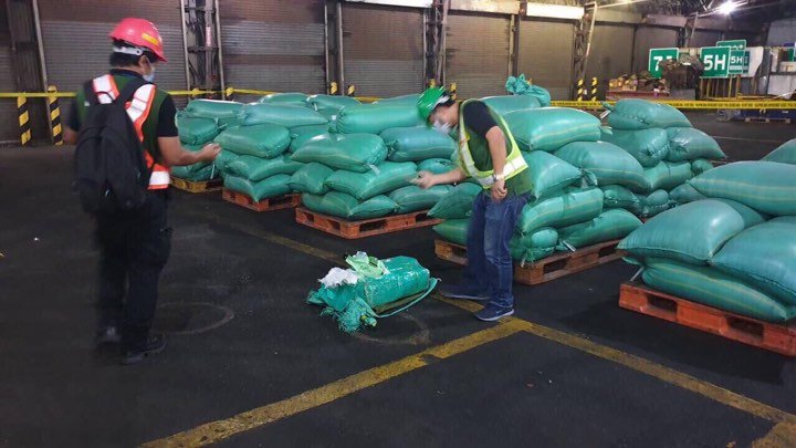 bo-cong-an-phoi-hop-voi-canh-sat-philippines-bat-giu-them-276kg-ma-tuy-trong-chuyen-an-218lp