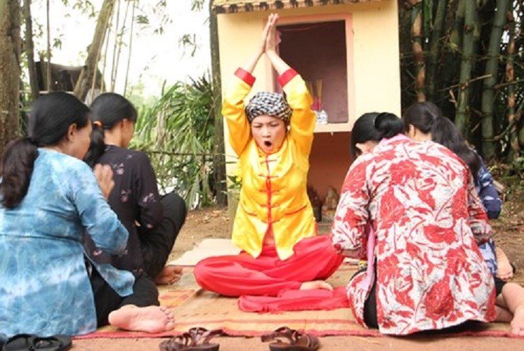 diem-danh-nhung-sao-viet-cuc-ki-me-tin