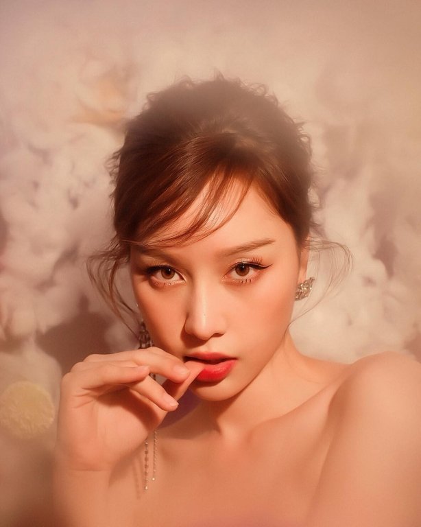 Soi mặt mộc của dàn mỹ nhân chuyển giới hot nhất Thái Lan: Nong Poy quá đỉnh, Yoshi đẹp tựa thiên thần đời thực - Ảnh 28. Soi mặt mộc của dàn mỹ nhân chuyển giới hot nhất Thái Lan: Nong Poy quá đỉnh, Yoshi đẹp tựa thiên thần đời thực