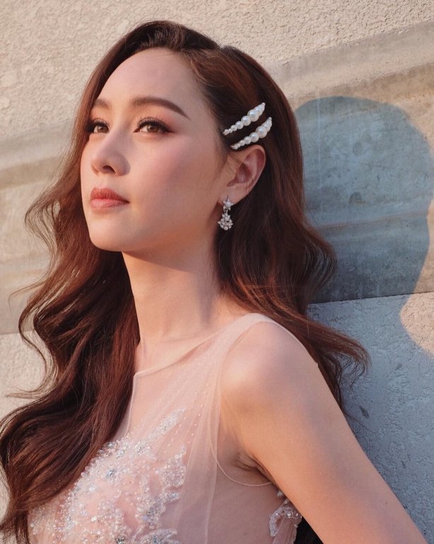 Soi mặt mộc của dàn mỹ nhân chuyển giới hot nhất Thái Lan: Nong Poy quá đỉnh, Yoshi đẹp tựa thiên thần đời thực - Ảnh 29. Soi mặt mộc của dàn mỹ nhân chuyển giới hot nhất Thái Lan: Nong Poy quá đỉnh, Yoshi đẹp tựa thiên thần đời thực