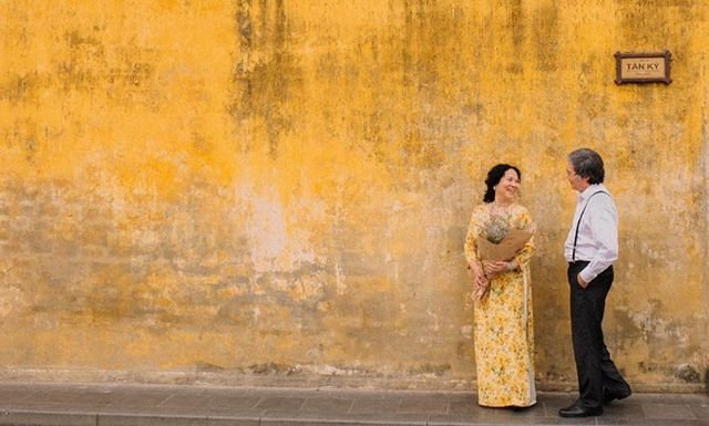 Ngưỡng mộ câu chuyện hơn 45 năm nguyên vẹn một chữ Tình