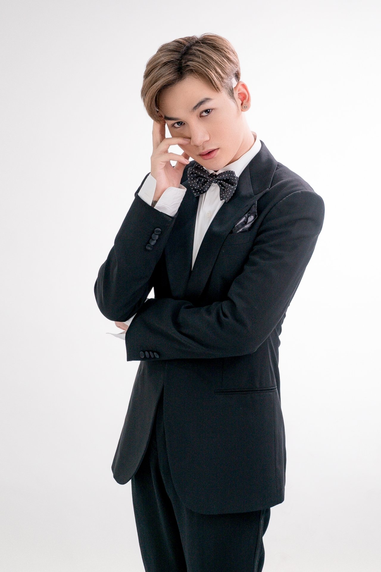 quan-quan-the-voice-ali-hoang-duong-ruc-rich-chuan-bi-cho-album-dau-tay