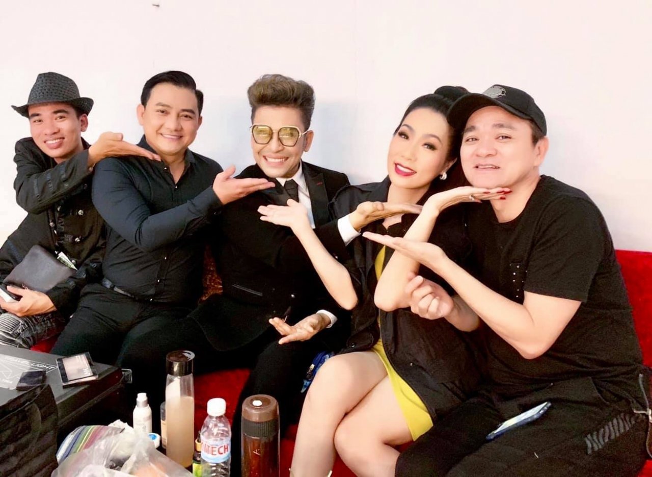 nghe-si-viet-bang-hoang-xot-xa-truoc-tin-anh-vu-qua-doi-o-tuoi-47