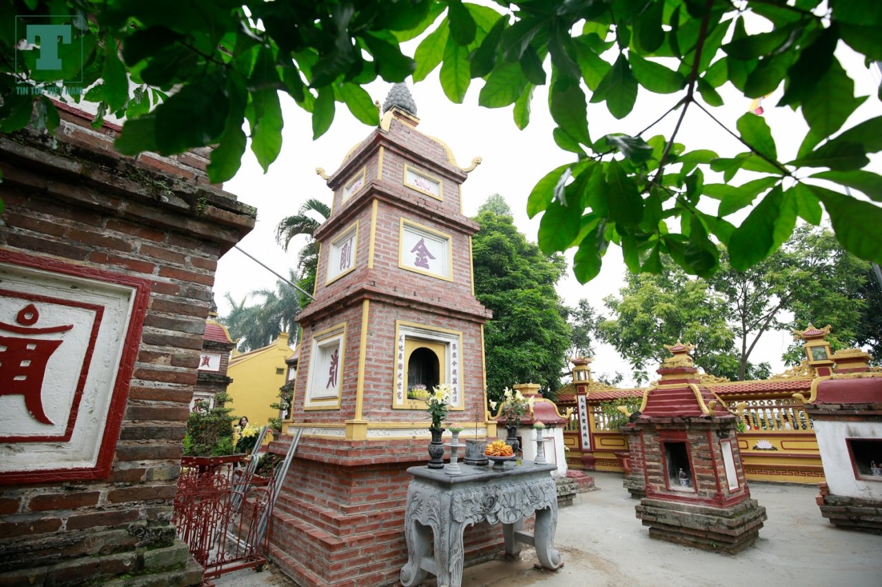 ve-dep-cua-ngoi-chua-1500-tuoi-cua-viet-nam-lot-vao-top-10-chua-dep-nhat-the-gioi