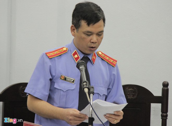 ca-tram-nguoi-den-phien-xu-nu-y-si-lam-117-tre-mac-benh-sui-mao-ga