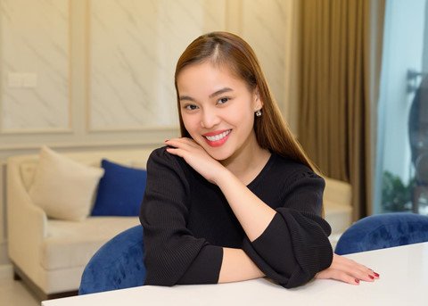 Giang Hồng Ngọc mua nhà 7 tỷ đồng do nhờ mẹ giữ tiền