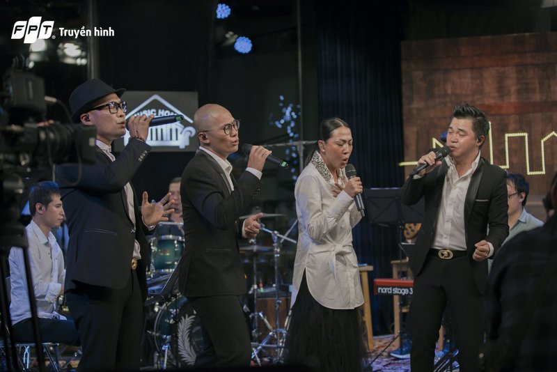 cuoc-hoi-ngo-am-nhac-day-cam-xuc-sau-mot-thap-nien-voi-nguyen-thao