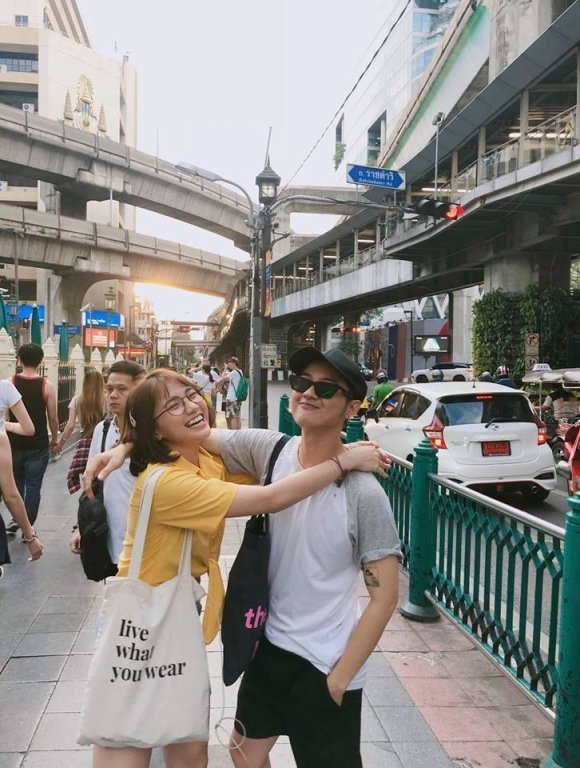 sao-viet-hom-nay-huynh-anh-tiep-tuc-bi-to-bung-vai