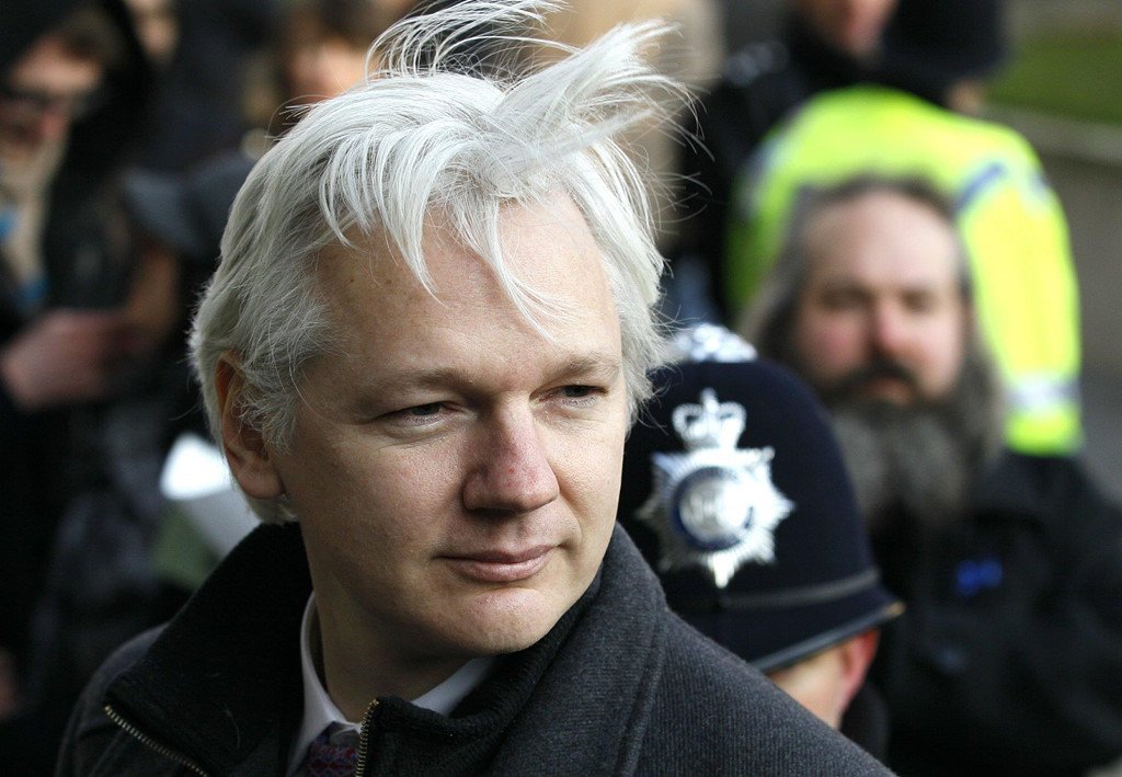 Tu su quan den phong giam, so phan nao cho Assange? hinh anh 5 