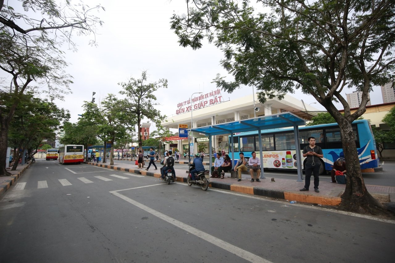ngay-dau-tien-ky-nghi-le-giao-thong-di-chuyen-de-tho-ra-khoi-thu-do