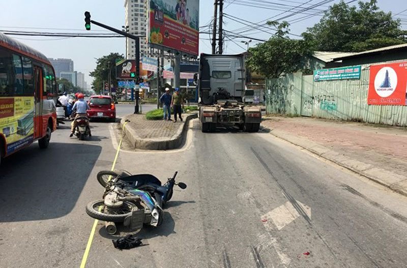 tin-tai-nan-giao-thong-moi-nhat-134-giao-thong-cang-thang-khi-nguoi-dan-ve-que-dip-gio-to