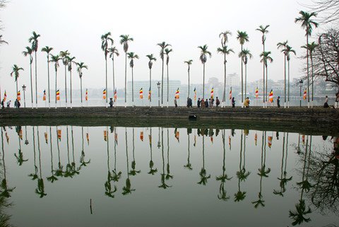 Hồ Tây thơ mộng trong lòng Hà Nội