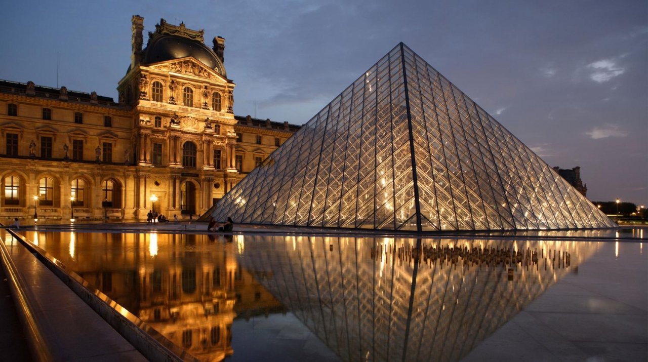 nha-tho-duc-ba-dong-cua-roi-nhung-toi-paris-ban-van-co-nhieu-dia-danh-khong-the-bo-qua