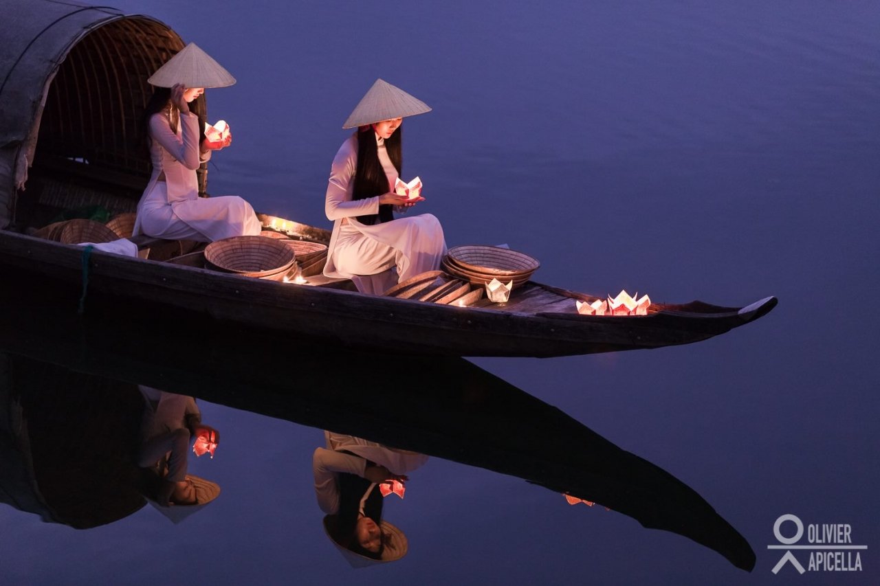 anh-chang-nhiep-anh-gia-nguoi-phap-cung-niem-dam-me-chay-bong-voi-dai-dat-viet-nam