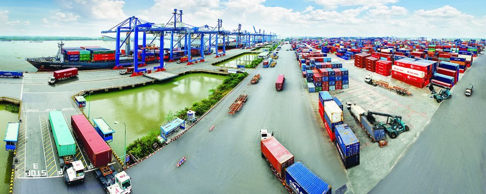 Vẫn còn những tồn đọng trong việc thực thi chính sách thuế và hải quan làm ảnh hưởng đến tâm lý của các nhà đầu tư khi gia nhập thị trường Việt Nam. Ảnh: Thế giới tiếp thị.