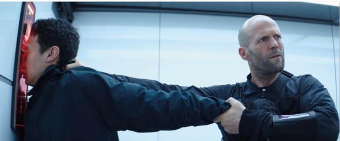 man-nhan-voi-trailer-nong-hoi-cua-phan-ngoai-truyen-fast-furious