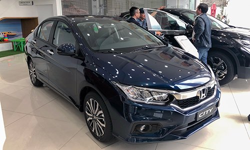 Những mẫu ôtô giảm giá trong tháng 4 tại Việt Nam
