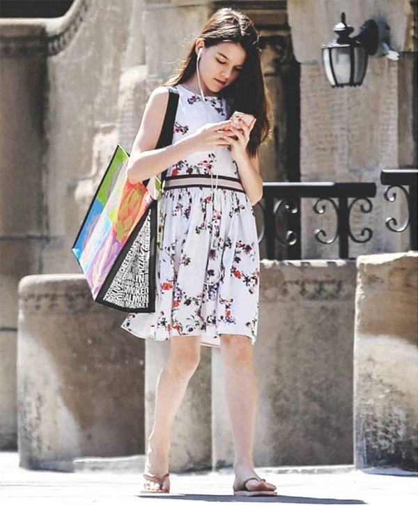 suri-cruise-xinh-xan-o-tuoi-13