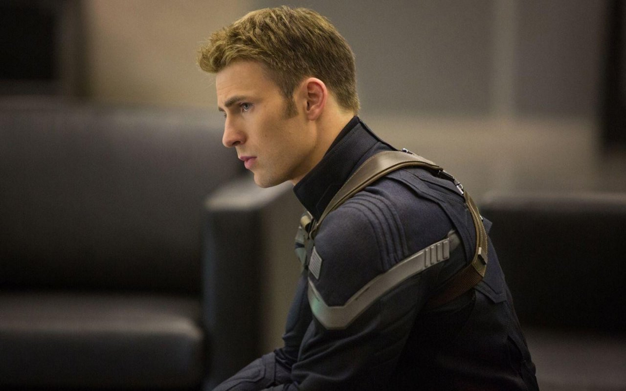 Choáng với ngoại hình cực phẩm của dàn tài tử bom tấn Avengers: Endgame thời trẻ: Captain không hút bằng Iron Man? - Ảnh 2. Choáng với ngoại hình cực phẩm của dàn tài tử bom tấn