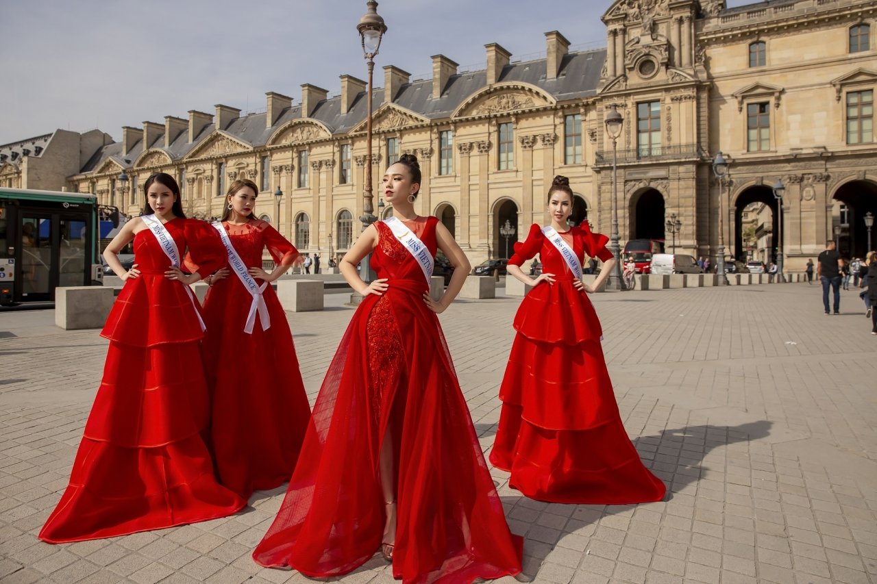 Thí sinh Hoa hậu Thế giới Người Việt tại Pháp 2019 khoe nhan sắc rạng rỡ
