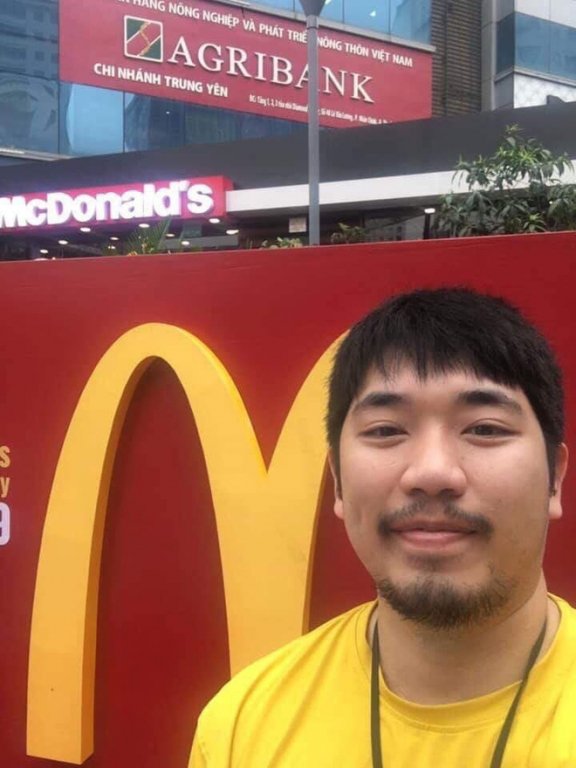 Không thể nhận ra đây chính là Du học sinh Mỹ - chàng vlogger đình đám MXH một thời