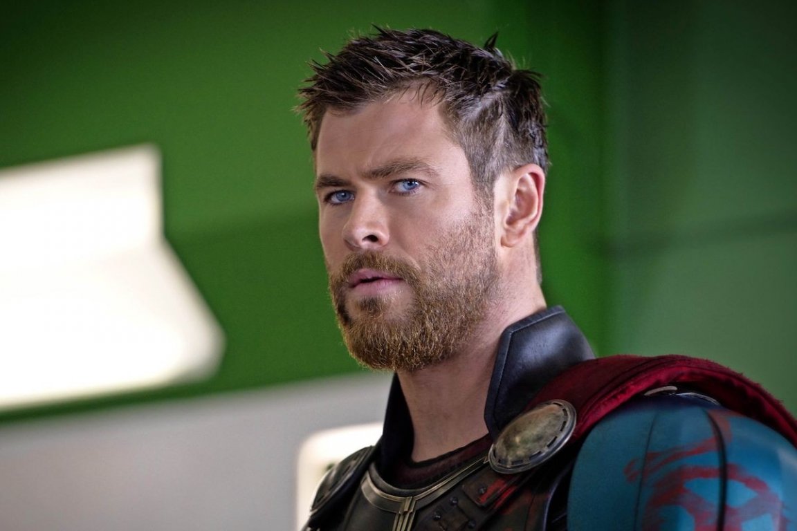 Choáng với ngoại hình cực phẩm của dàn tài tử bom tấn Avengers: Endgame thời trẻ: Captain không hút bằng Iron Man? - Ảnh 24. Choáng với ngoại hình cực phẩm của dàn tài tử bom tấn