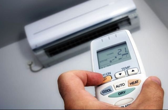 Điều hòa nhiệt độ nên bật ở mức 25 độ C trở lên để tiết kiệm điện năng.