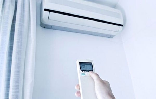 meo-dung-dieu-hoa-sieu-tiet-kiem-dien-thoi-tiet-nang-nong