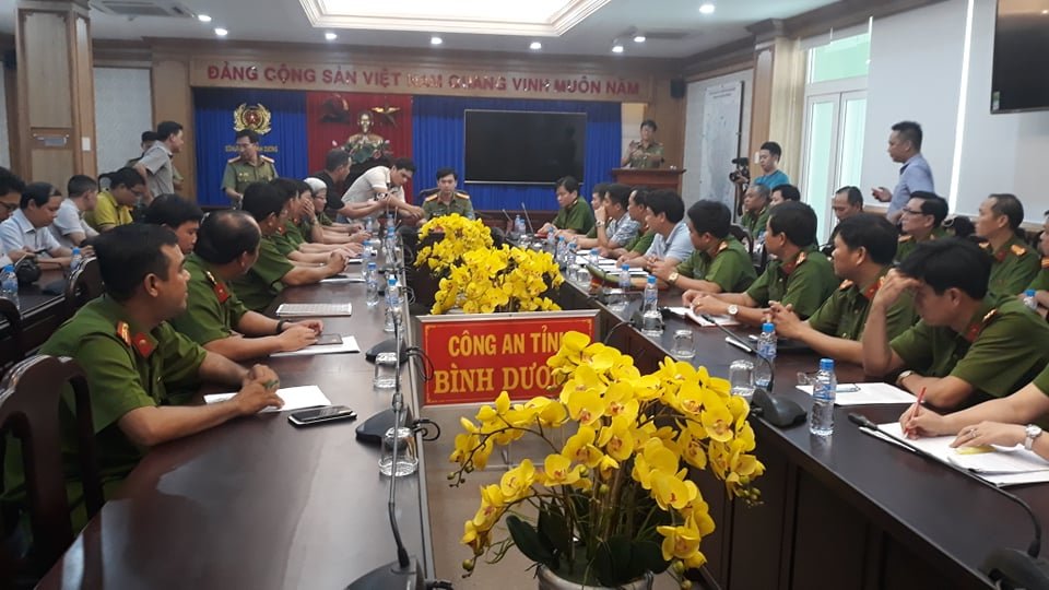 vu-tham-sat-ba-nguoi-o-binh-duong-sat-hai-vi-bi-co-gai-17-tuoi-xem-thuong