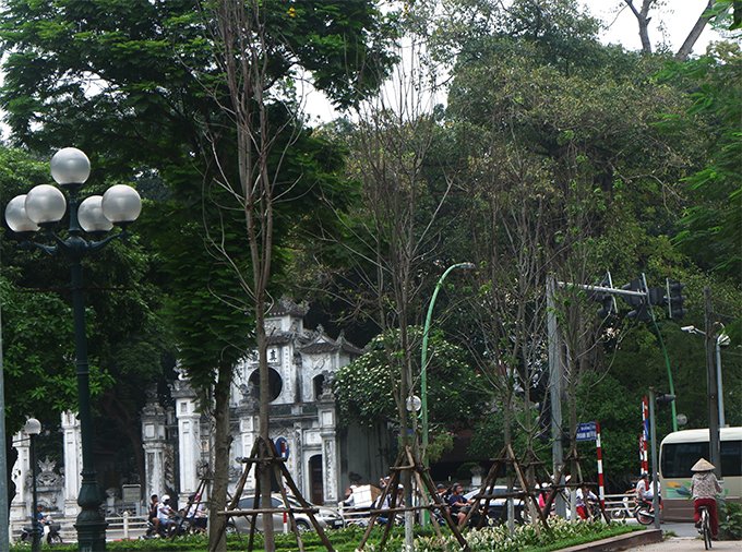 ha-noi-phong-la-do-dam-choi-nay-loc-sau-nhung-ngay-thang-tro-xuong