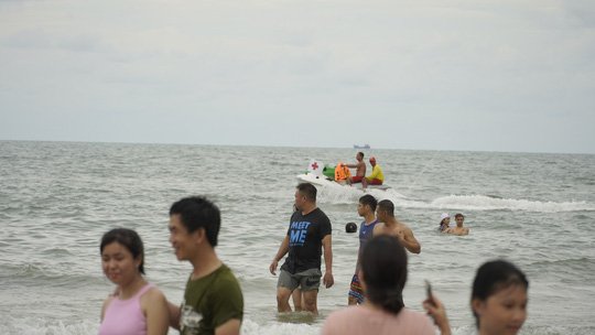 chen-nhau-xuong-bien-vung-tau