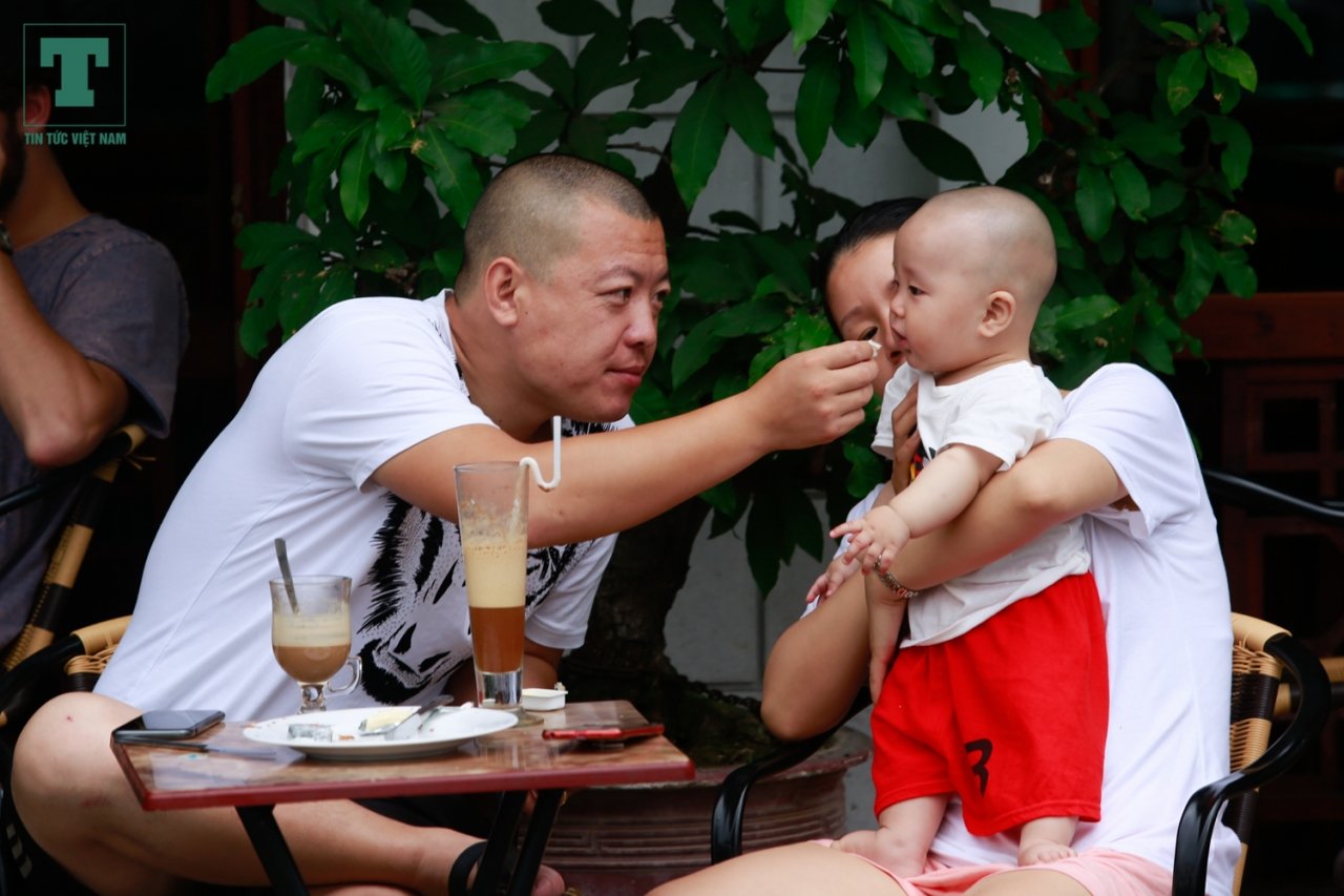 ha-noi-mot-som-binh-yen-trong-ngay-dau-nghi-le