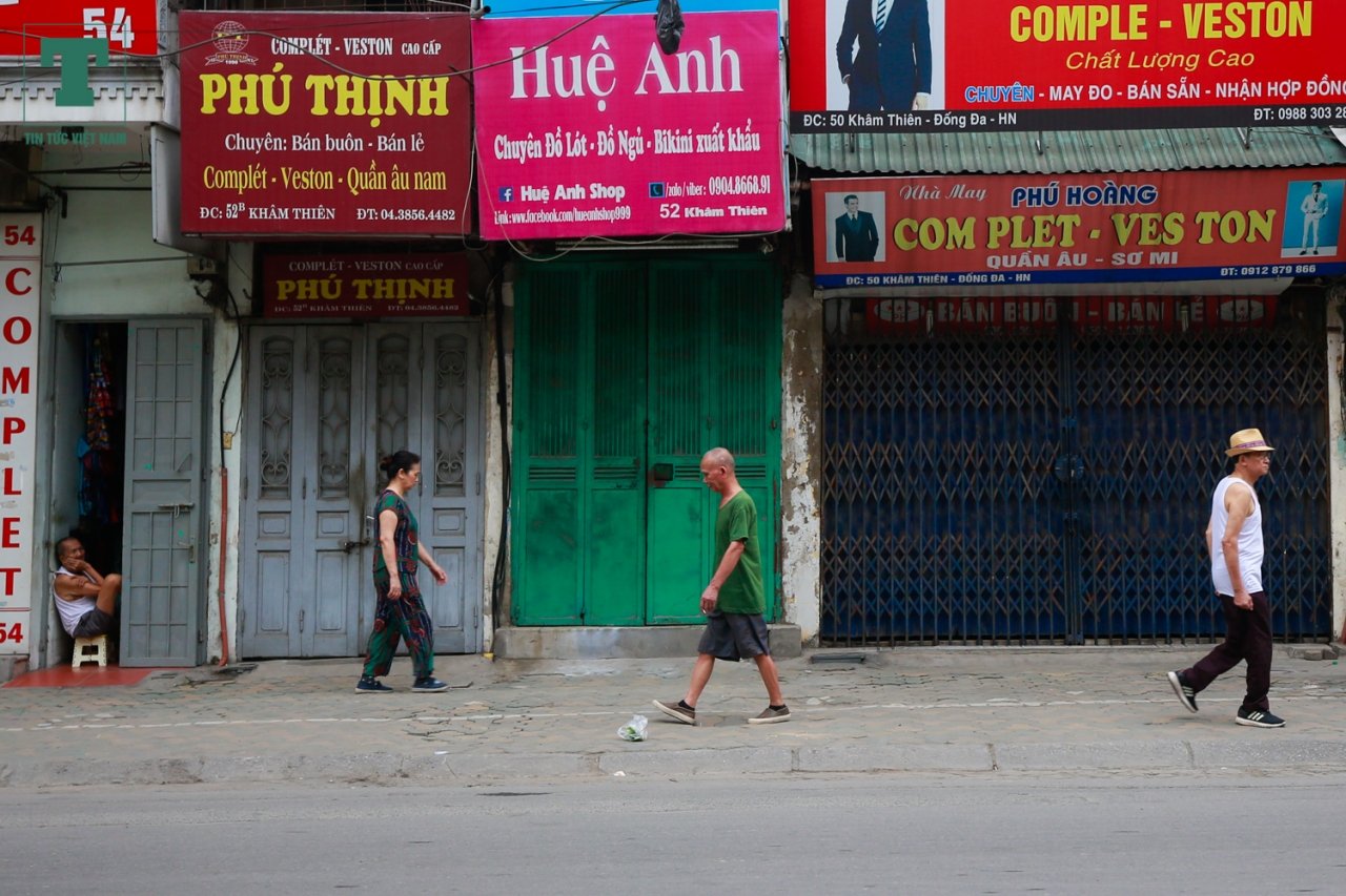 ha-noi-mot-som-binh-yen-trong-ngay-dau-nghi-le