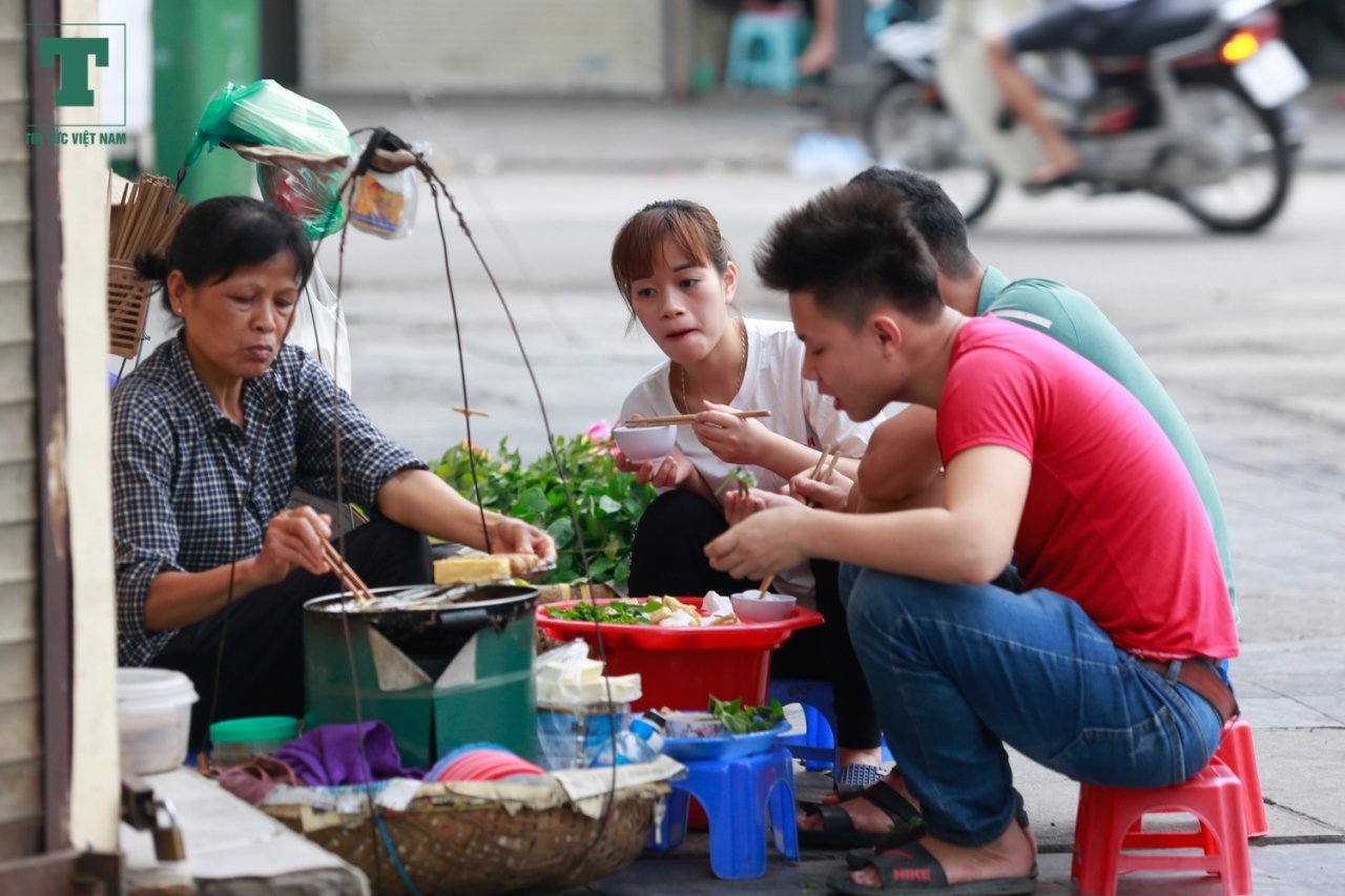 ha-noi-mot-som-binh-yen-trong-ngay-dau-nghi-le