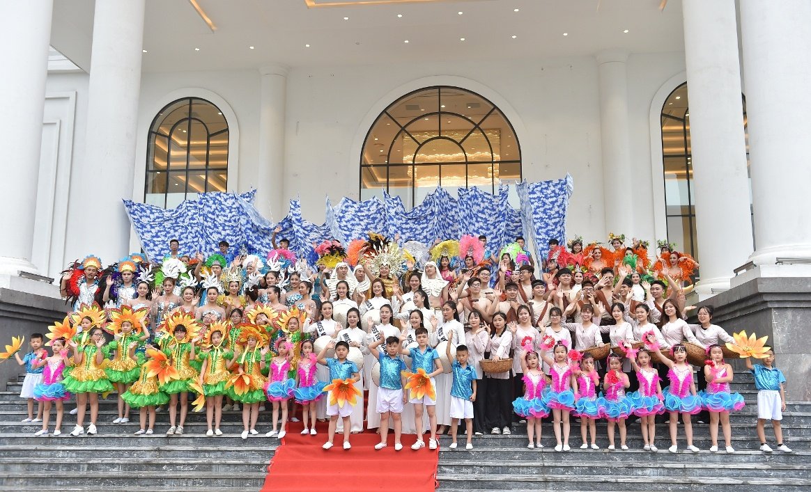Đồng hành cùng Carnaval Hạ Long